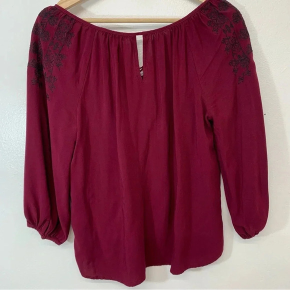 Lucky Brand Womans Top Medium Lot American Eagle Maroon Print Lightweight 2012 - Picture 6 of 12